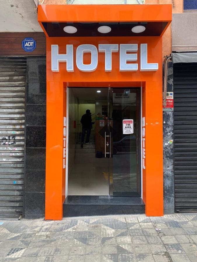 Hotel Quintino - Metro Se -Localizado No Coracao De Sao Paulo Proximo Ao Bras E 25 De Marco Com Estacionamento No Local Gratis Exteriör bild Entrance to the hotel