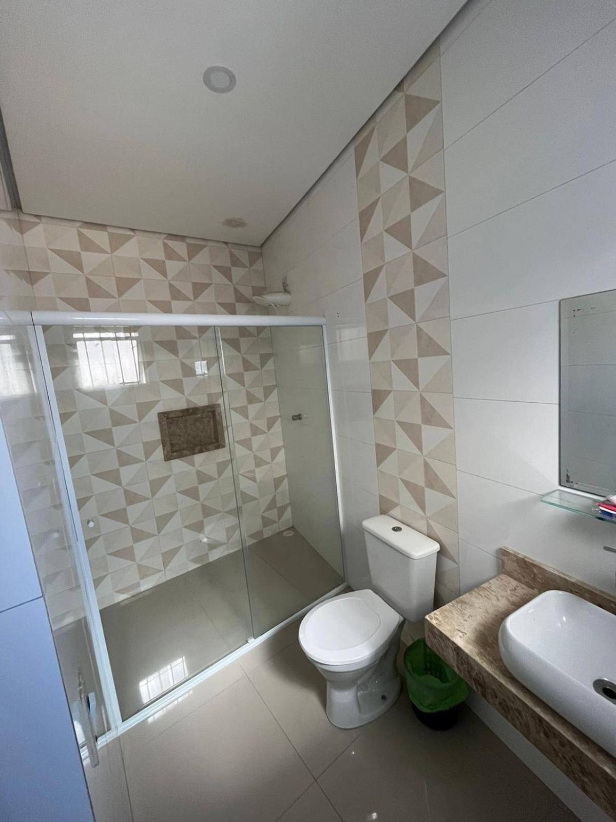 Hotel Quintino - Metro Se -Localizado No Coracao De Sao Paulo Proximo Ao Bras E 25 De Marco Com Estacionamento No Local Gratis Exteriör bild A shower enclosure